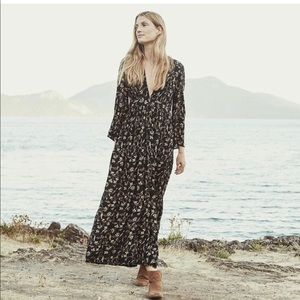 Doen Zinnia Dress Size Small